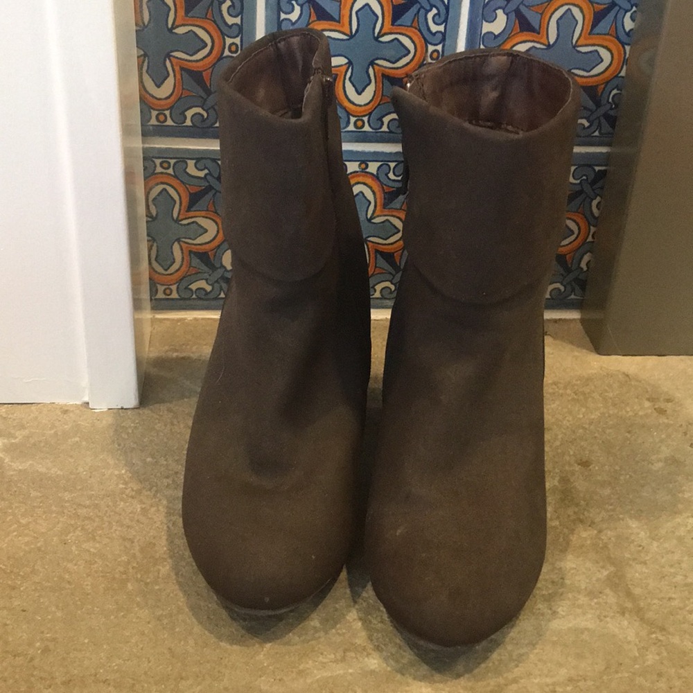 Brown Booties - Picture 2 of 4
